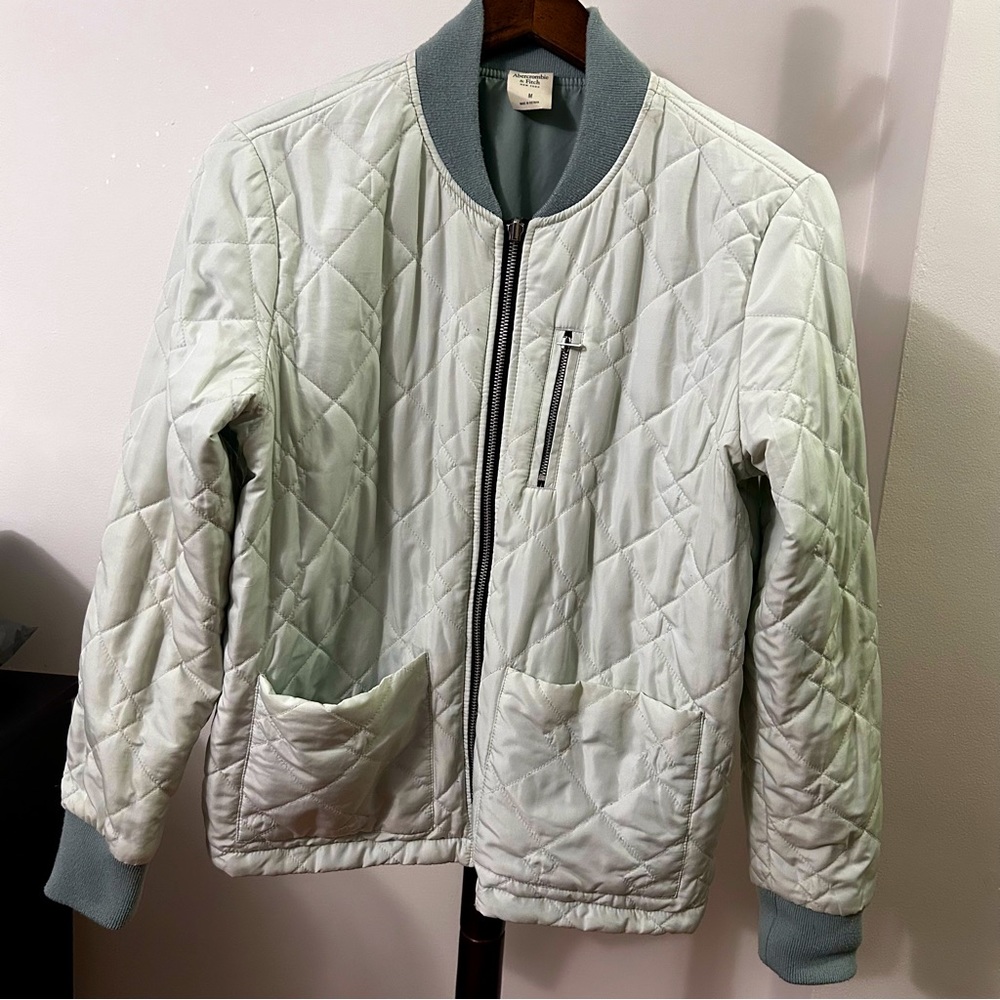 ABERCROMBIE & FITCH QUILTED JACKET